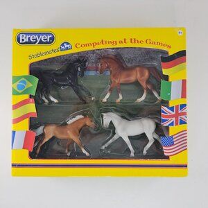2016 Breyer Stablemates Horse Competing at the Games 5388 New in Box Retired